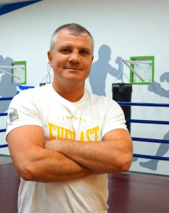 Пивоваров Виталий Школа любительского бокса в Авокадо..